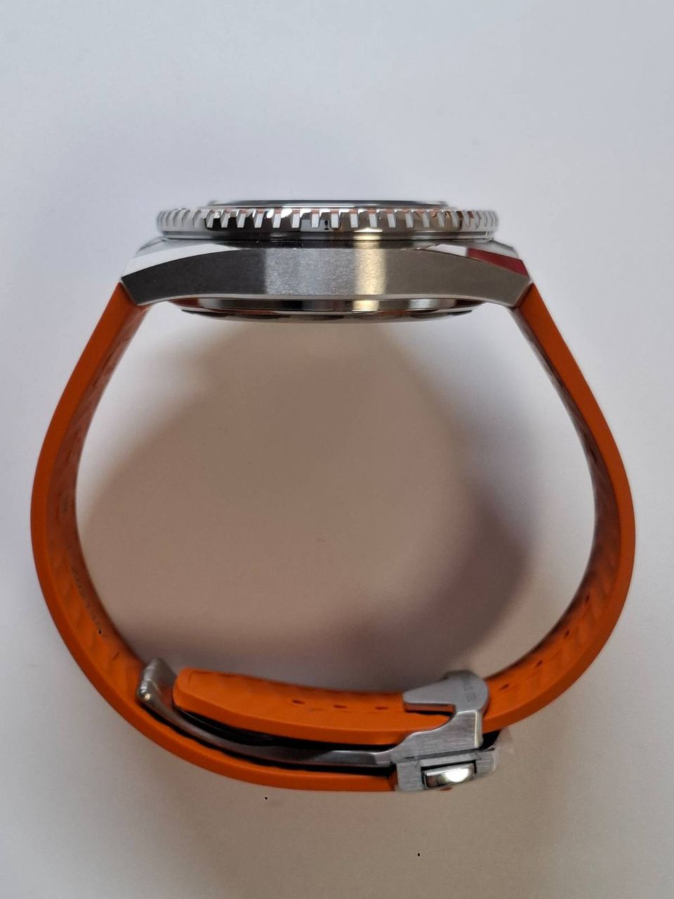 Omega Seamaster Planet Ocean 600 m 217.32.42.21.01.004